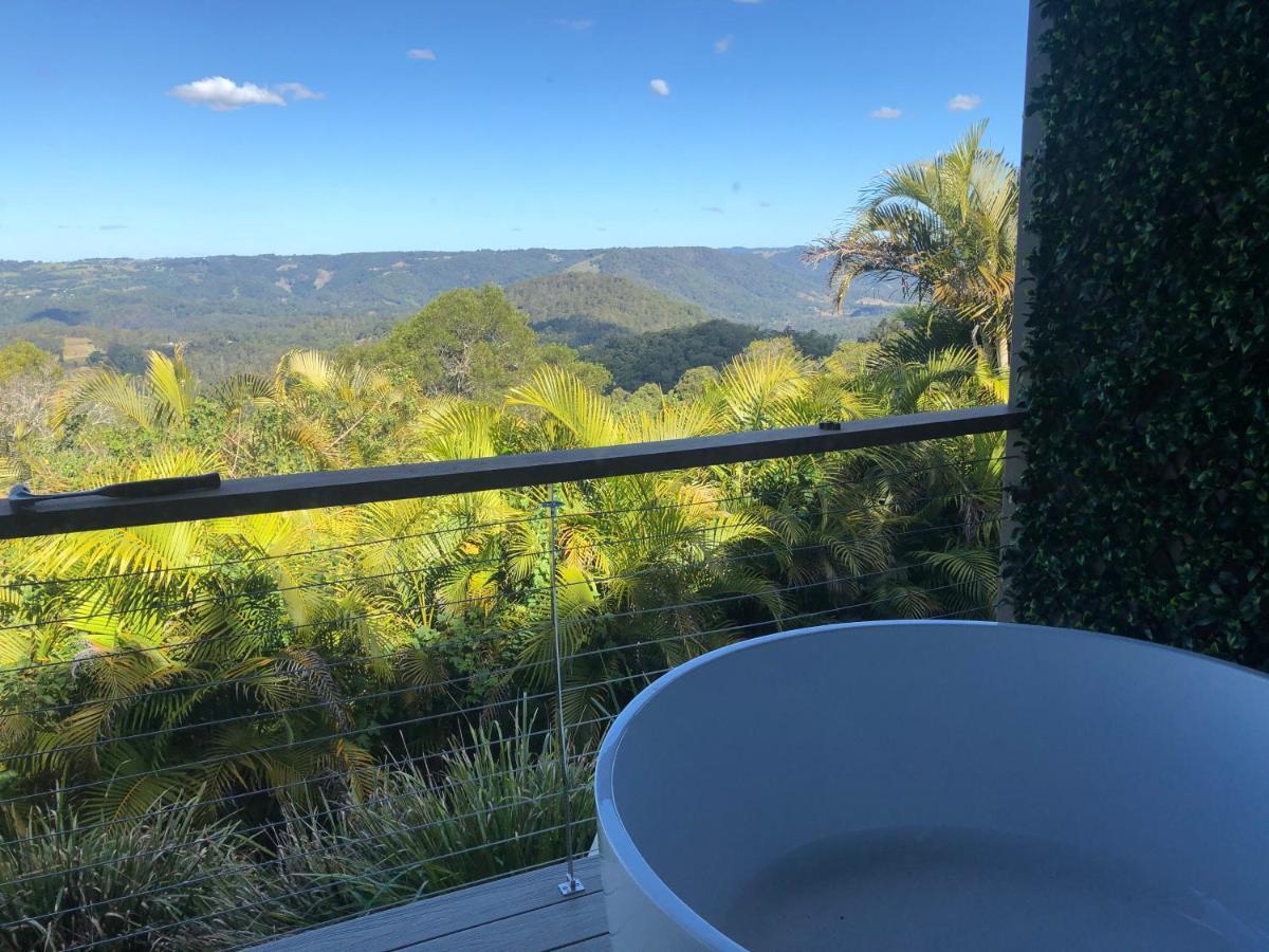 Maleny Luxury Cottages Exterior photo