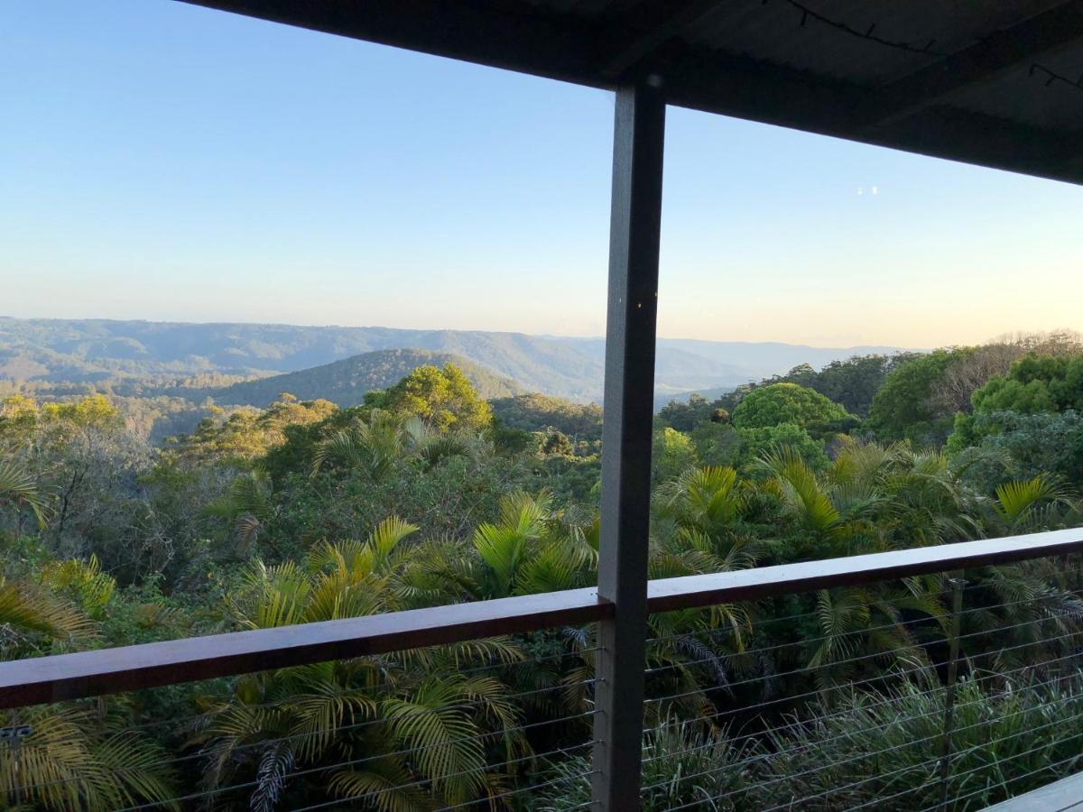 Maleny Luxury Cottages Exterior photo