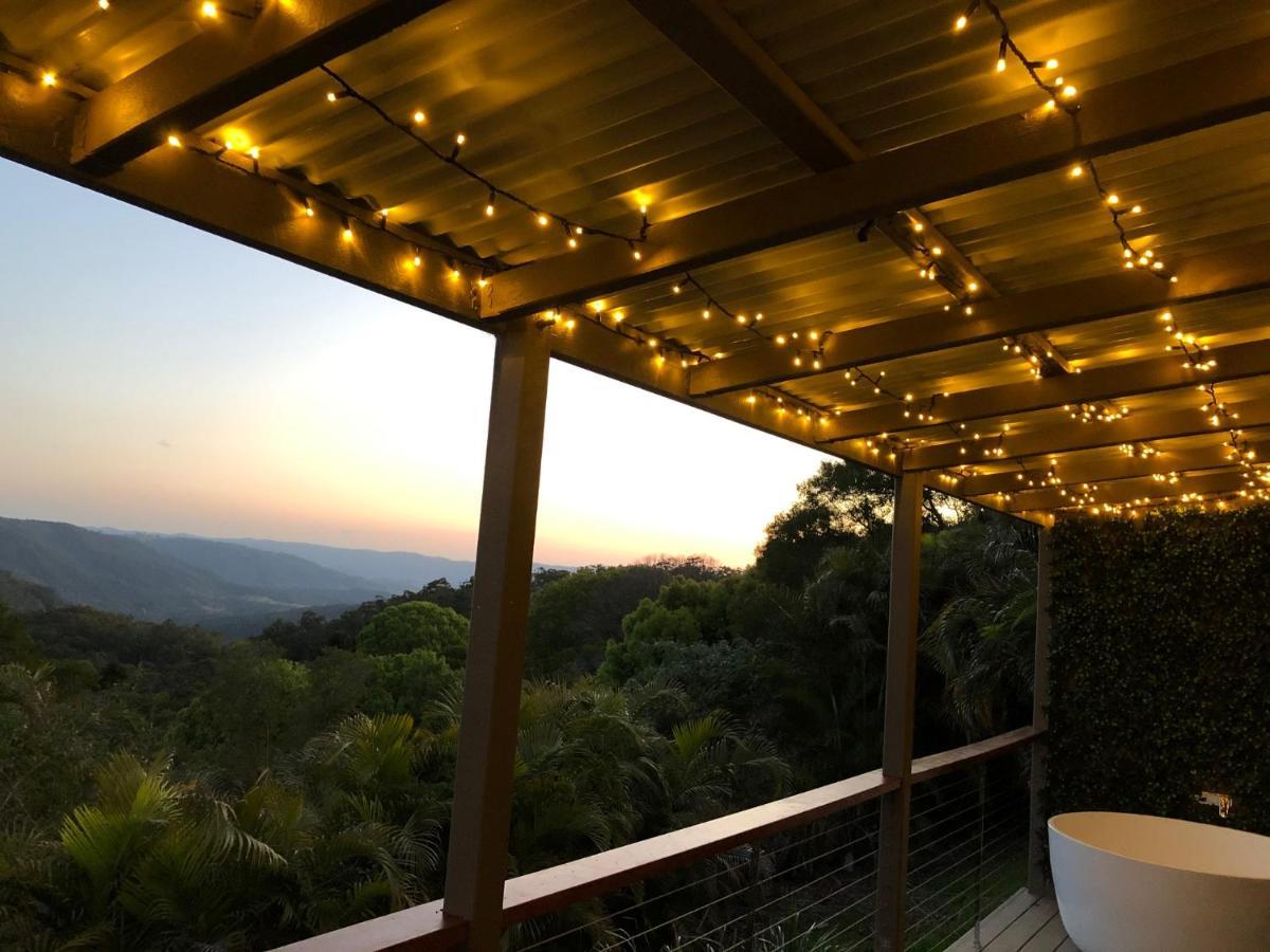 Maleny Luxury Cottages Exterior photo