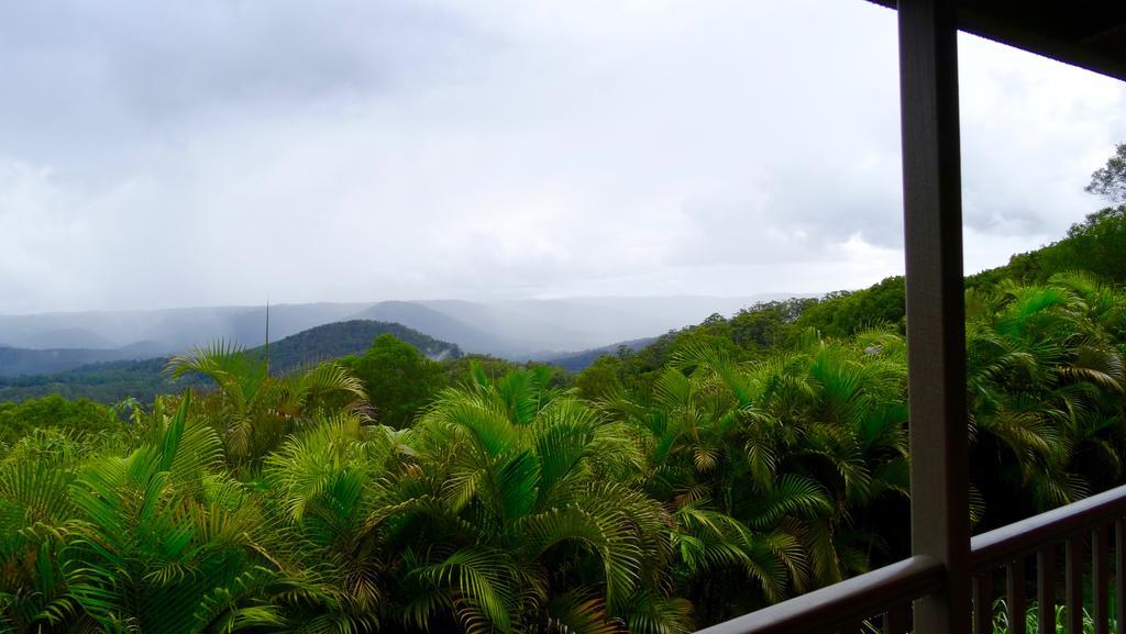 Maleny Luxury Cottages Exterior photo