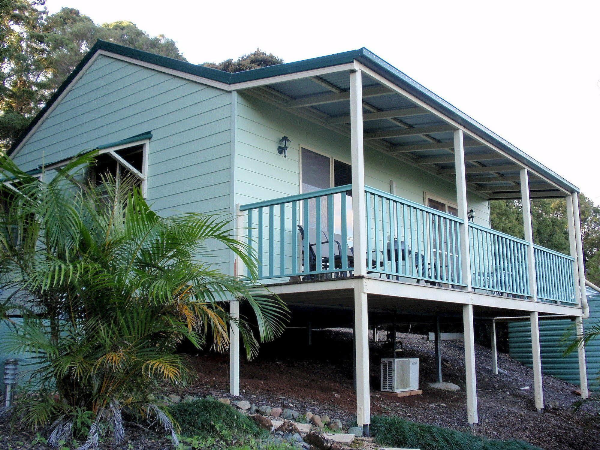 Maleny Luxury Cottages Exterior photo