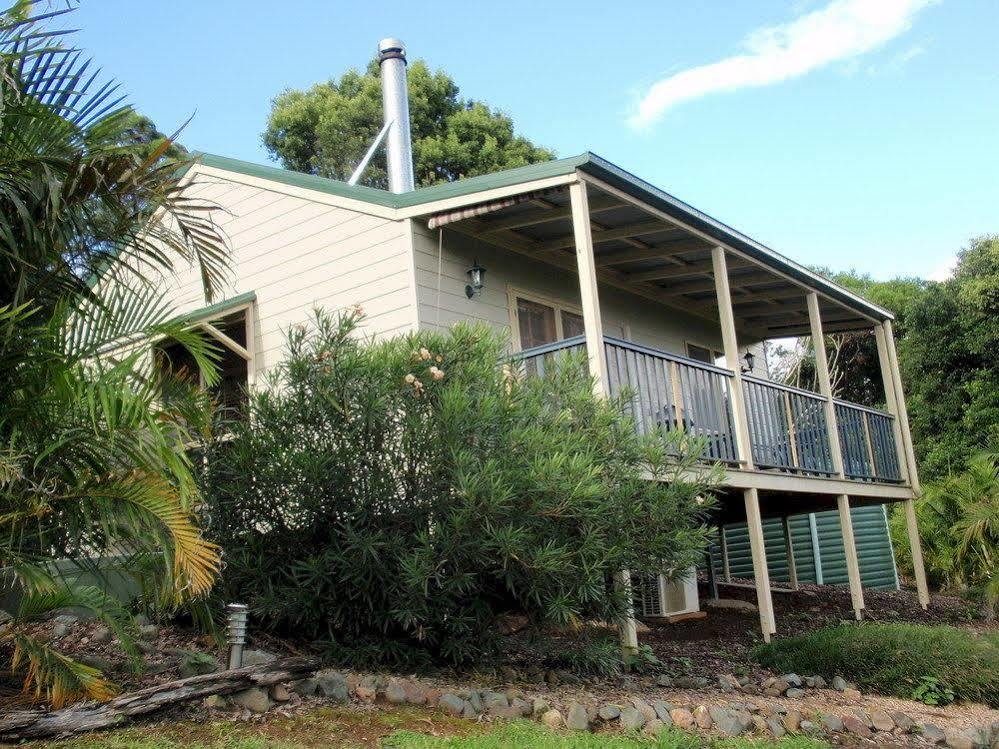 Maleny Luxury Cottages Exterior photo